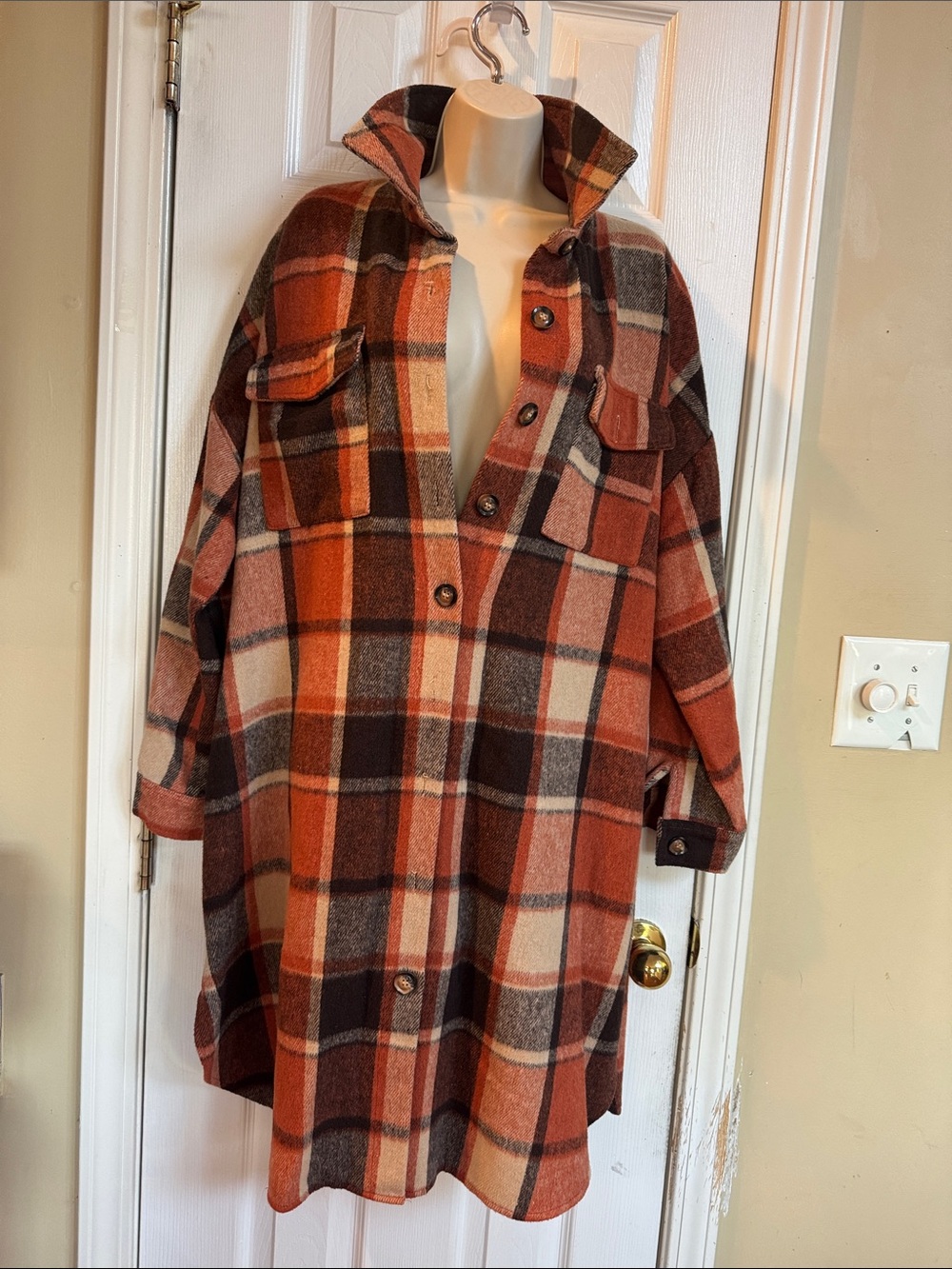 Oversized Plaid Shacket in Rust and Cream XL